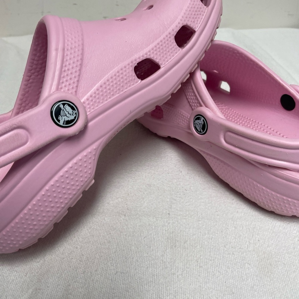 Crocs Pretty Pink M7 W9 Clogs Shoes Sandals - Picture 10 of 12